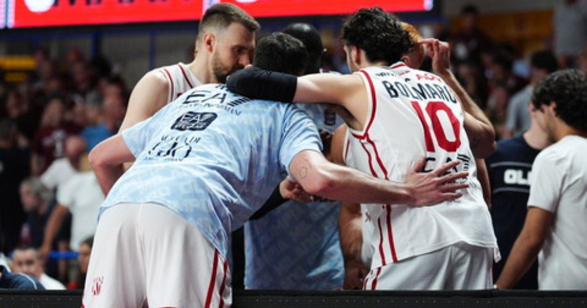 basket milano batte venezia e vince il 32176 scudetto da Iltempo.it basket milano batte venezia e vince il 32176 scudetto