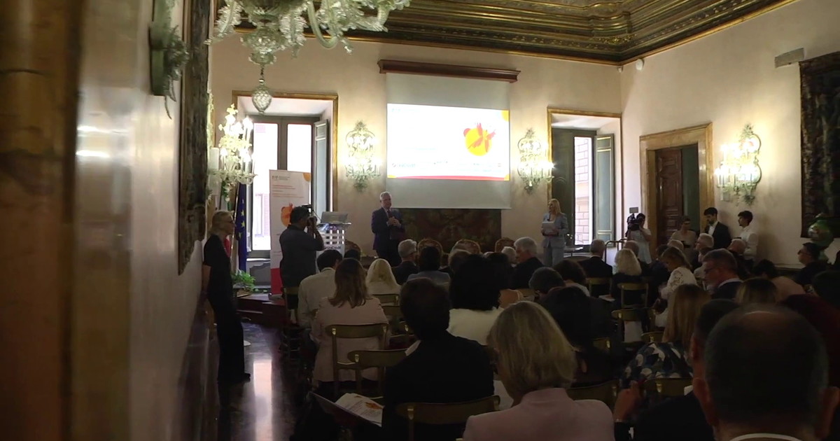 Tumori del sangue, 30mila casi ogni anno ma nuove speranze dalla ricerca