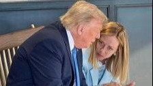 Trump-Meloni, l'82% degli italiani sta con Giorgia. Gli attriti del passato da Sacco e Vanzetti a Sigonella