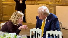 Dal Papa a Macron: gli attacchi di Trump.  E ora stanno tutti con Meloni