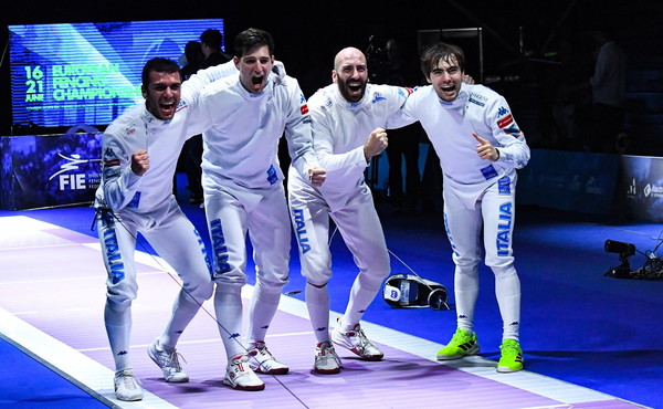 Italia campione d'Europa nella spada maschile, bronzo per le sciabolatrici