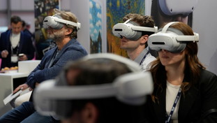 Così l'abuso della tecnologia sta distruggendo il cervello e le competenze dei professionisti