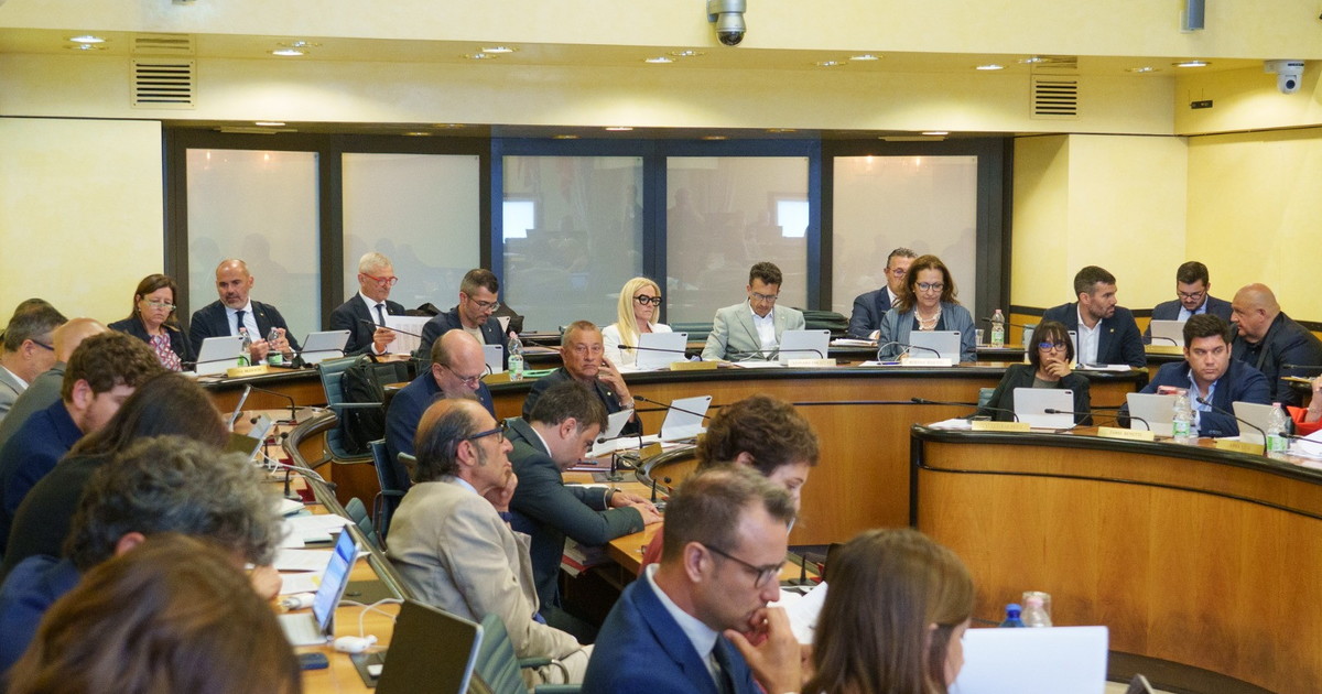 comunicato stampa via libera a nomine per commissioni provinciali per determinazione indennit224 espropriazione da Iltempo.it comunicato stampa via libera a nomine per commissioni provinciali per determinazione indennit224 espropriazione