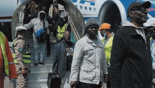 Altro che ricchezza: se pure il Sudafrica protesta contro l'invasione di immigrati