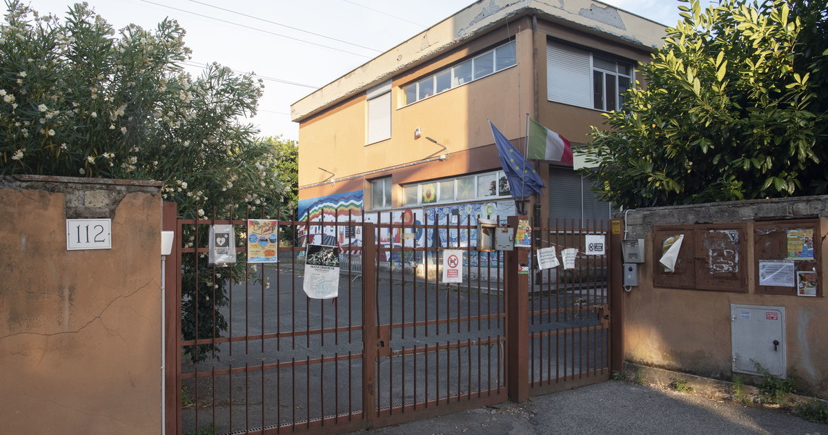 Trenta furti e atti vandalici in nove mesi, ecco la scuola dei record
