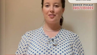 Viaggio trasformato in prigionia: Angela Rovera e la figlia di due anni ostaggio del marito