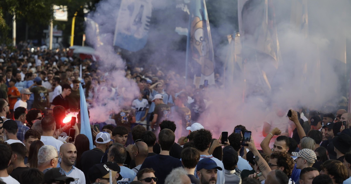 lazio il pensiero dei tifosi lotito non ama il club troppe offese subite da Iltempo.it lazio il pensiero dei tifosi lotito non ama il club troppe offese subite