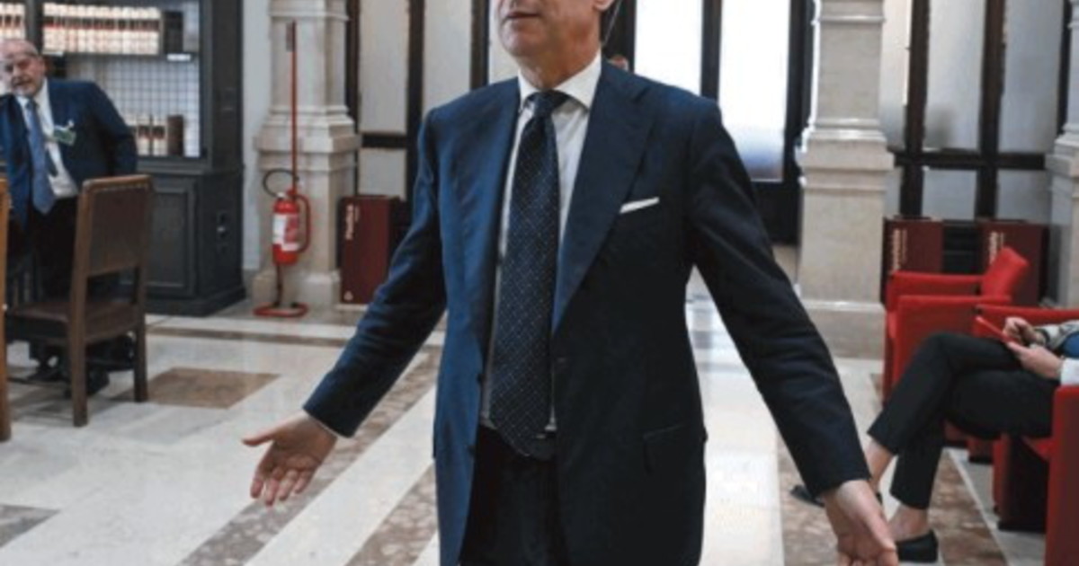 il fatto quotidiano difende conte fratelli d italia replica smontando l ex premier da Iltempo.it il fatto quotidiano difende conte fratelli d italia replica smontando l ex premier