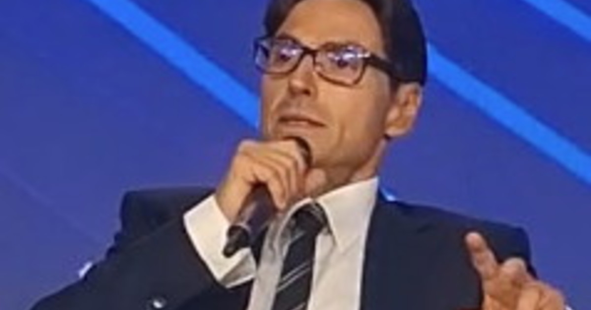 veto a barbara d urso pier silvio berlusconi se avessi questo potere da Iltempo.it veto a barbara d urso pier silvio berlusconi se avessi questo potere