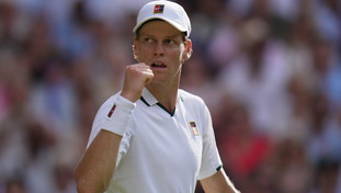 Sinner cala il tris con Djokovic, difenderà la corona di Wimbledon con Zeverev