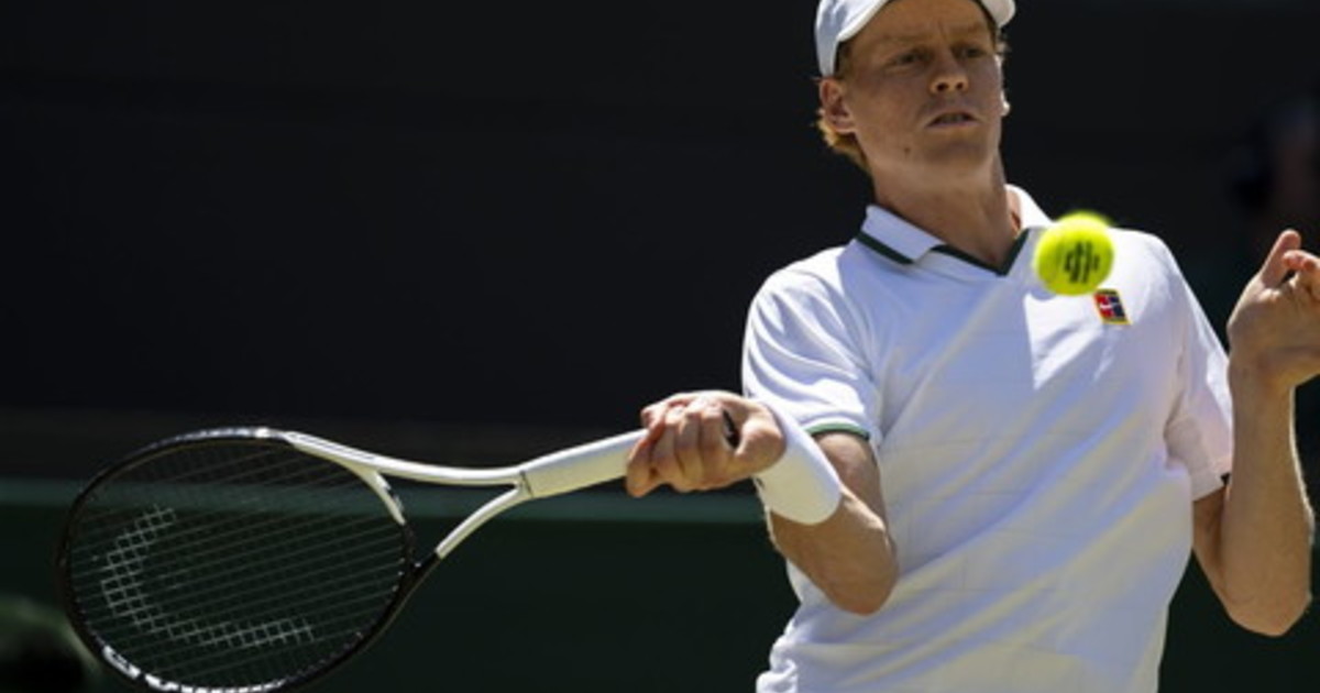 A Wimbledon Sinner piega Djokovic in 3 set, è in finale contro Zverev