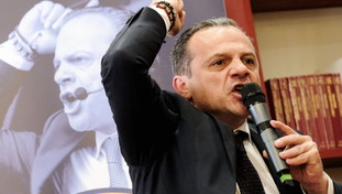 Cateno De Luca: «Questo è un Campo Santo. Onorato? Siamo i soli civici. Altri cavie da laboratorio»