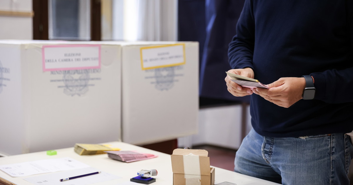 la legge elettorale divide la sinistra da Iltempo.it la legge elettorale divide la sinistra