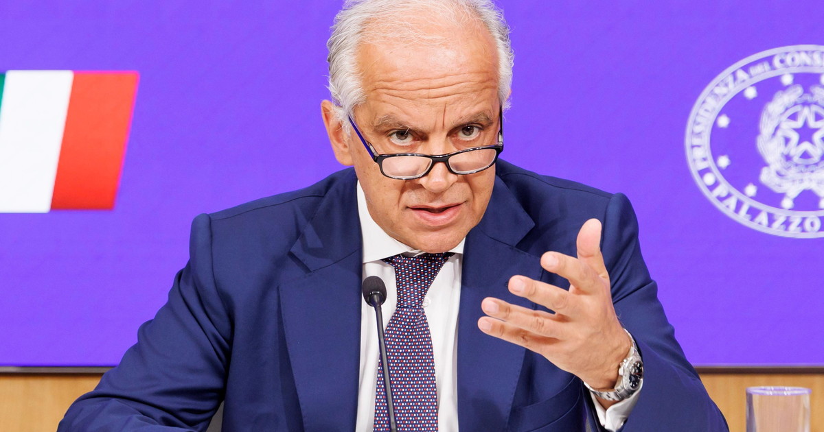 il governo approva il ddl sicurezza piantedosi fermo preventivo esteso a minori da Iltempo.it il governo approva il ddl sicurezza piantedosi fermo preventivo esteso a minori
