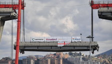 Ponte Morandi, arrivano le condanne: a Castellucci la pena più alta