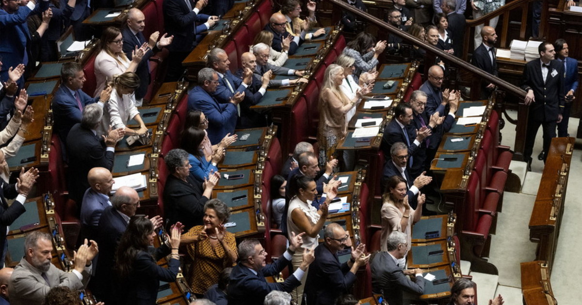 Legge elettorale: ok della Camera. Ora al Senato dopo "riflessione' centrodestra