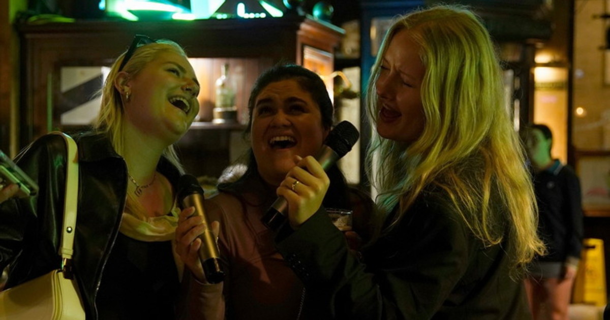 il karaoke torna di moda perch233 le serate di canto conquistano l italia da Iltempo.it il karaoke torna di moda perch233 le serate di canto conquistano l italia