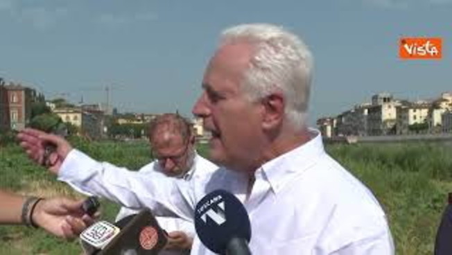 Movimentazione sedimenti in Arno a Firenze, Giani a San Niccolò: Spiagge torneranno fruibili