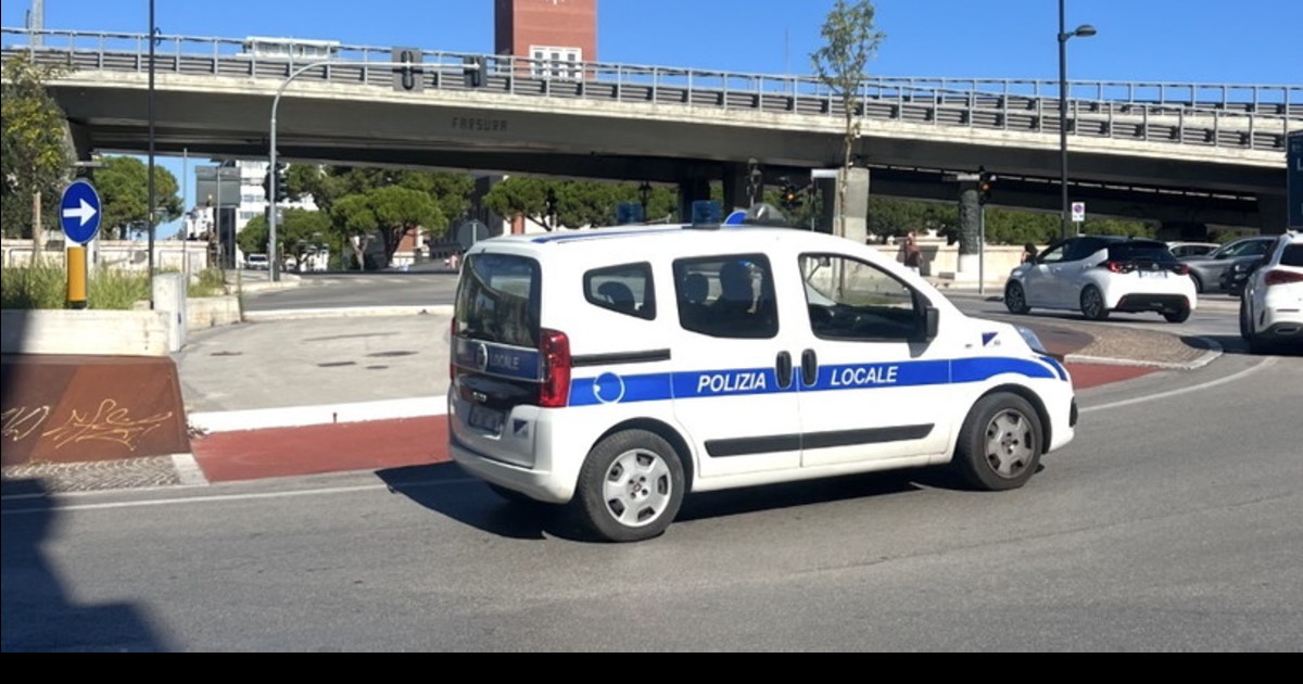 pescara gli chiede i documenti e picchia un vigile urbano da Iltempo.it pescara gli chiede i documenti e picchia un vigile urbano