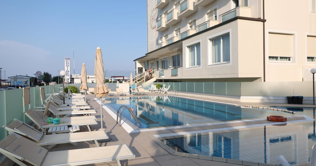 milano marittima bimba muore annegata nella piscina dell hotel da Iltempo.it milano marittima bimba muore annegata nella piscina dell hotel