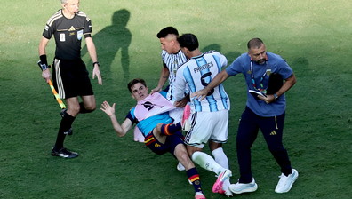 Spagna-Argentina finisce in rissa.  La (presunta) provocazione a Messi e Paredes furioso | VIDEO