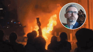 Lepore, se questo è un sindaco. Oltre 60 agenti feriti nella piazza violenta convocata dal dem