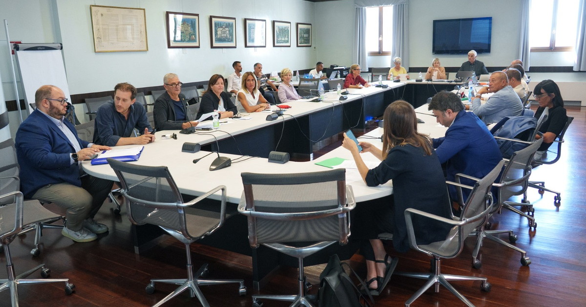 comunicato stampa quinta commissione completato esame pdl n 81 a prima firma luisetto e stefani da Iltempo.it comunicato stampa quinta commissione completato esame pdl n 81 a prima firma luisetto e stefani