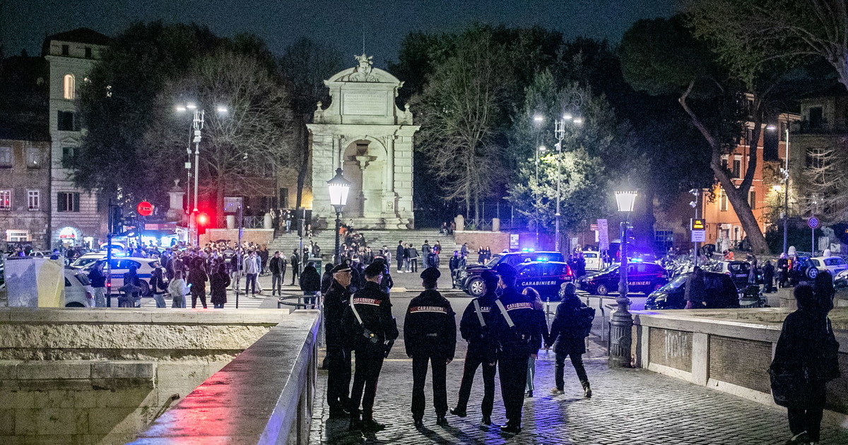degrado abbandono e mala movida trastevere 232 fuori controllo e fa paura da Iltempo.it degrado abbandono e mala movida trastevere 232 fuori controllo e fa paura