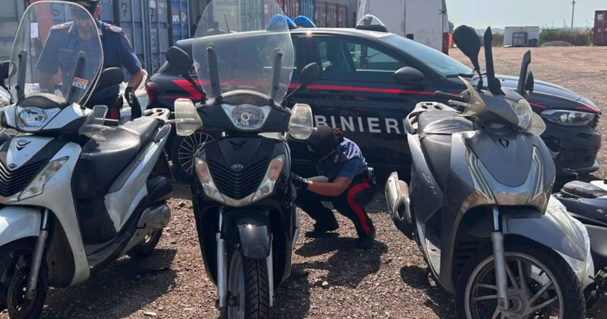scoperto traffico illecito di moto nei container a roma 3 fermi e 2 denunce da Iltempo.it scoperto traffico illecito di moto nei container a roma 3 fermi e 2 denunce