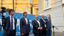 FdI in piazza contro la camorra: «La sinistra dalla parte sbagliata»