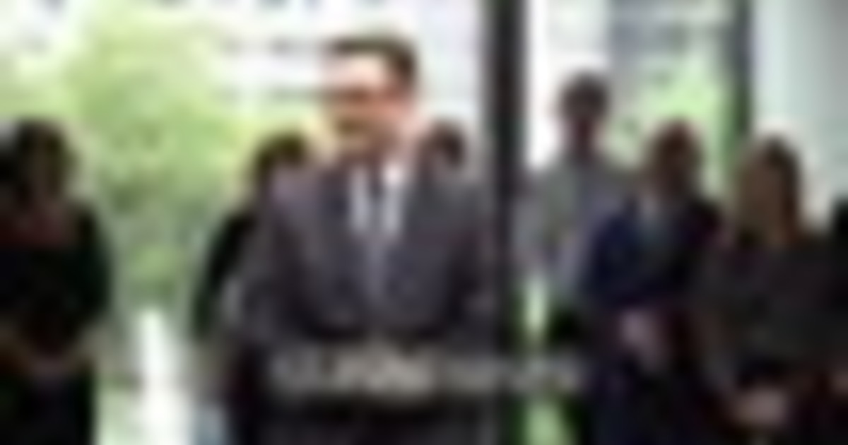 Burnham inaugura il suo "Downing Street del Nord" a Manchester