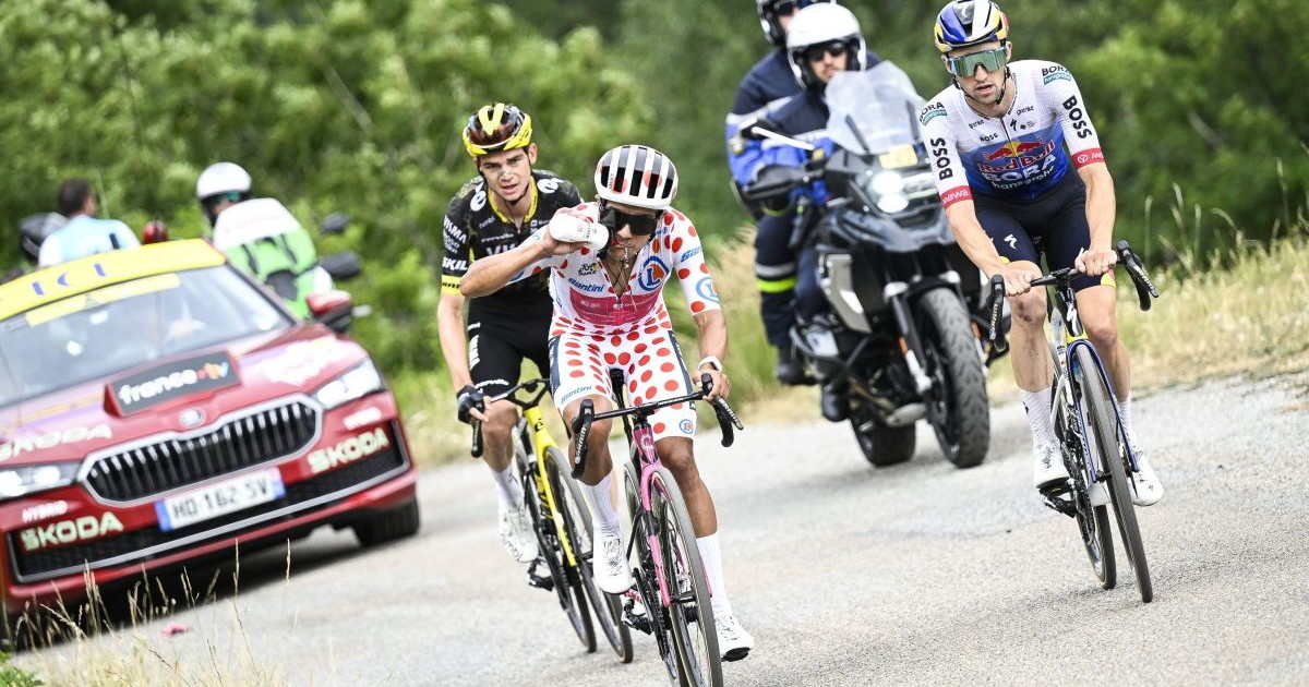 Impresa Carapaz nella 20^ tappa, Pogacar ipoteca il suo quinto Tour