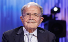L'incerta matrice di Prodi e la linea anti-polizia della stampa progressista
