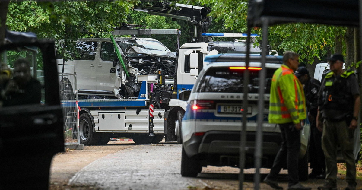 ucciso l attentatore islamico del pride di berlino spari sulla polizia scontro fatale da Iltempo.it ucciso l attentatore islamico del pride di berlino spari sulla polizia scontro fatale