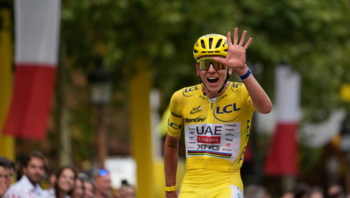 Trionfo giallo a Parigi: Pogacar eguaglia il record delle leggende Merckx e Indurain
