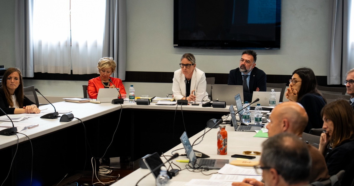 comunicato stampa seconda commissione licenzia per l aula il progetto di legge n 99 della giunta regionale da Iltempo.it comunicato stampa seconda commissione licenzia per l aula il progetto di legge n 99 della giunta regionale