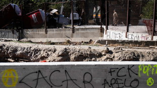 “Il peggior attacco dal 2011”. La Questura stringe il cerchio sui No Tav dopo la guerriglia