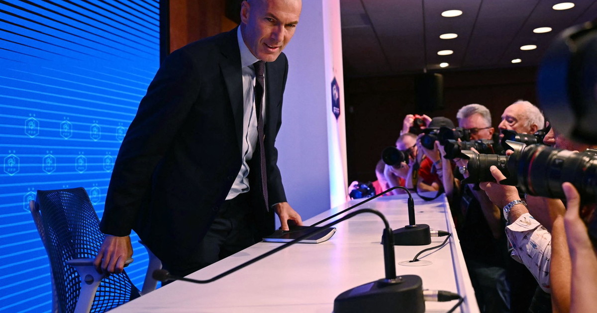 La panchina della Francia va a Zidane: "È un sogno che si avvera"