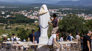 Medjugorje, sfregio ai luoghi di culto. La polizia alla ricerca dei vandali