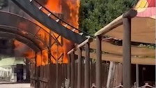 Incendio a Gardaland, fiamme nella zona Far West