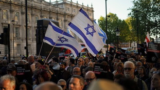 Allarme antisemitismo nei paesi del G7: episodi violenti raddoppiati dal 2022