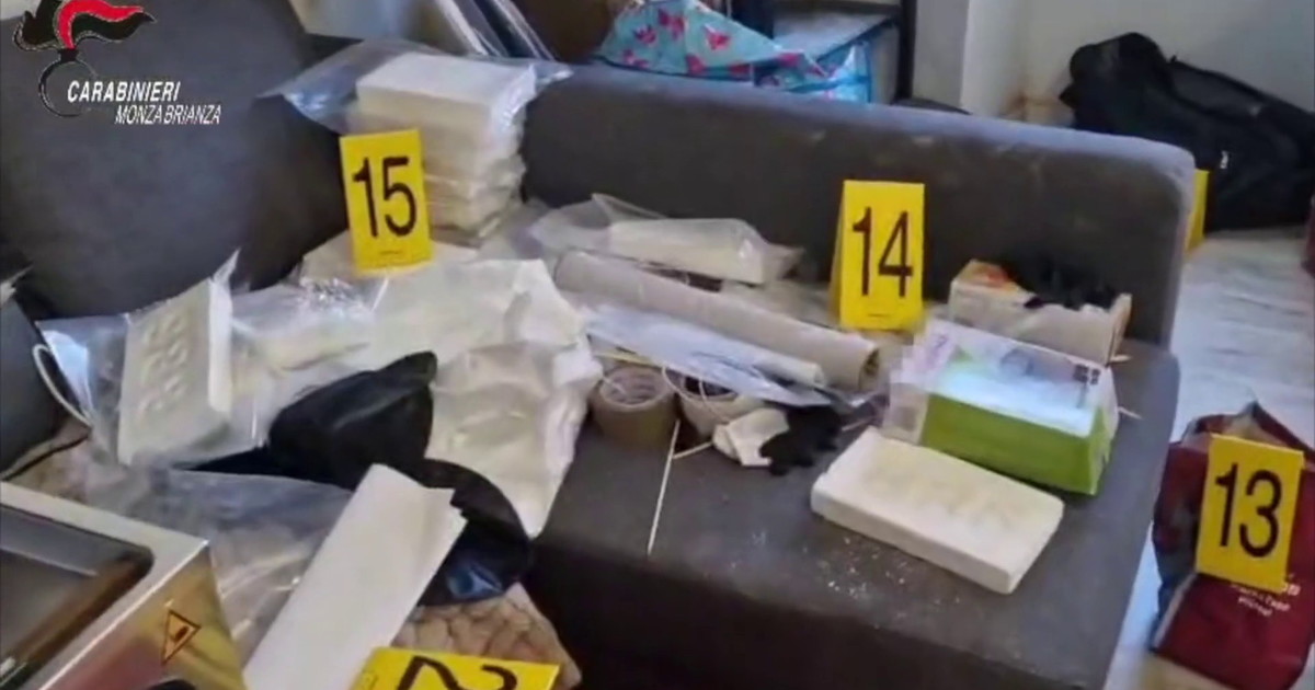 Droga, scoperto laboratorio di cocaina nel monzese, due arresti