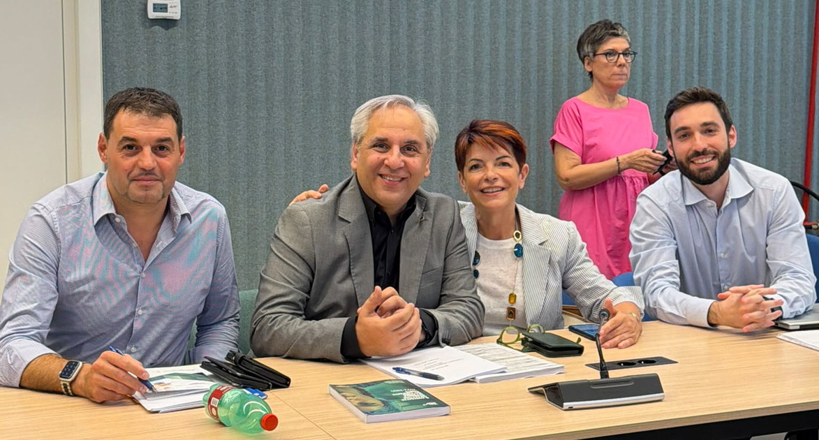 Firmato Contratto Sanit A Infermieri Aumento 240 Euro Lordi Al Mese Firmato Contratto Sanit A Infermieri Aumento 240 Euro Lordi Al Mese