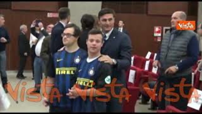 Milan smentisce la morte di Franco Baresi. Eccolo nel 2017 a evento solidarietà con Javier Zanetti