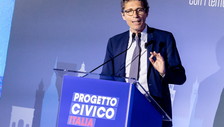 Più Europa a rischio estinzione. Magi in cerca di una exit strategy
