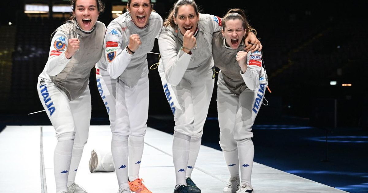 azzurre del fioretto vincono l oro italia chiude i mondiali con otto medaglie da Iltempo.it azzurre del fioretto vincono l oro italia chiude i mondiali con otto medaglie