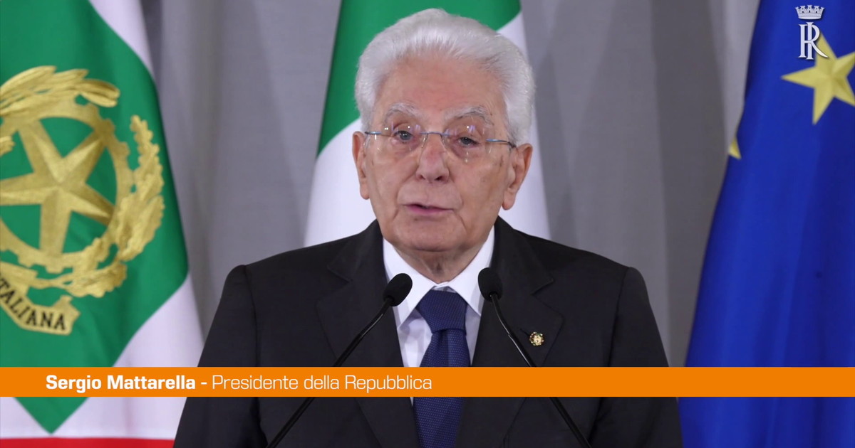 Mattarella "Adattare leggi a comportamenti individuali abdicazione dello Stato"