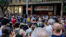 Spin Time, occupanti in piazza e Comune alle strette. E la sinistra sta con gli abusivi