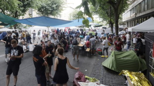 Spin Time, il Comune tratta per comprare il centro sociale. Sopralluogo nel palazzo