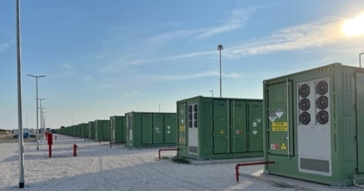 enel accende il futuro verde arrivano le batterie per la stabilit224 della rete elettrica da Iltempo.it enel accende il futuro verde arrivano le batterie per la stabilit224 della rete elettrica